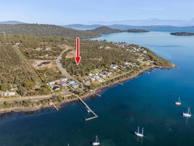 Private North Facing Coastal Acreage