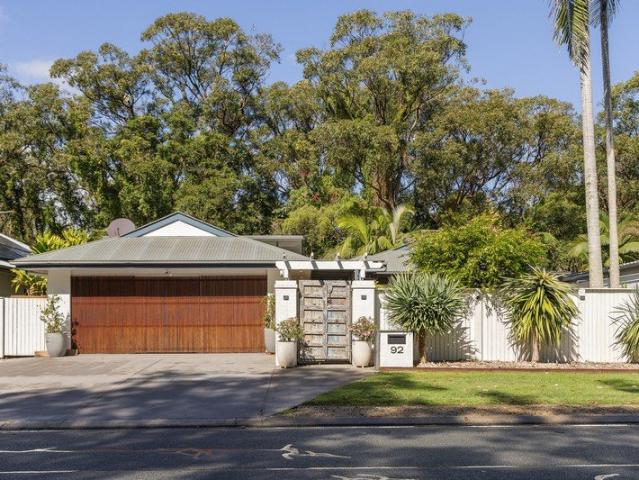 Private North Facing Residence in Sought After Sunrise