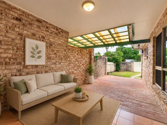 Private Outdoor Space & Pool! Move in from Late August!