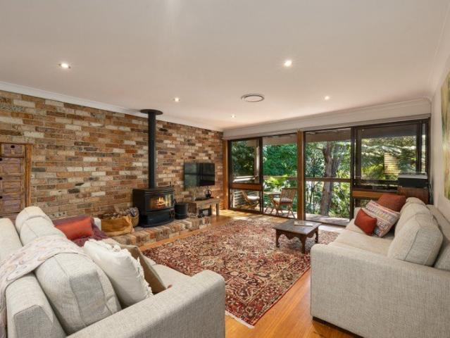Private Oasis & Approved Attached Secondary Dwelling