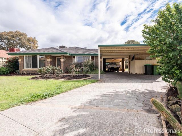 Private Oasis in a Quiet High Wycombe Cul De Sac!
