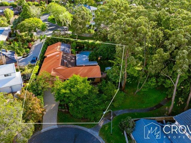 Private Oasis in Prime Hilltop Location