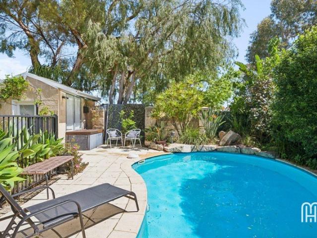 Private oasis with sea views & saltwater pool