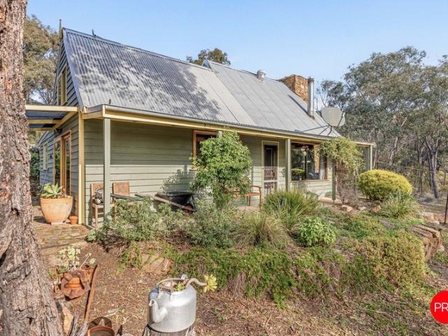 Private Off Grid Bushland Retreat