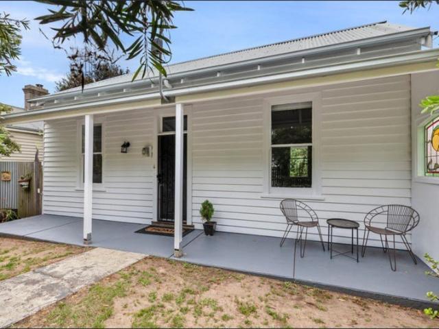 Private One bedroom, One Study Home