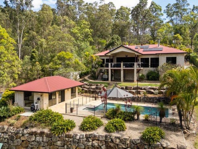 Private Acreage Living Minutes from Samford Village