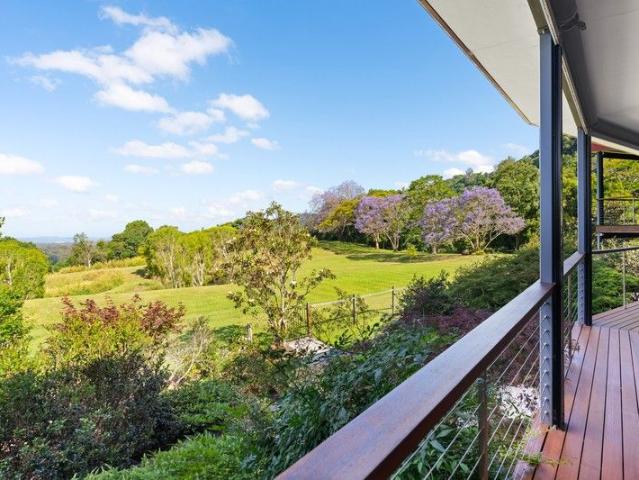 A Remarkable Hinterland Estate Unlike Anything Else