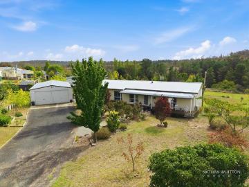 Private Acreage Living with Views to Mount Mutton