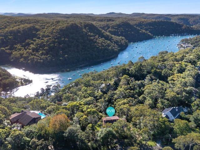 Private Acreage Sanctuary in Bayview with DA Plans for an additional level
