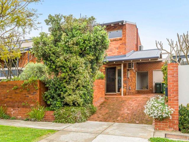 Private and functional living with generous proportions