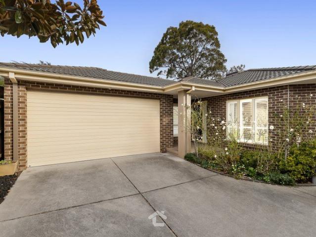 Private and Perfectly Positioned Single Level Living