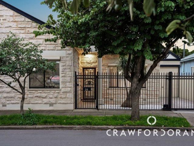 Private and Polished Croydon Park Sanctuary