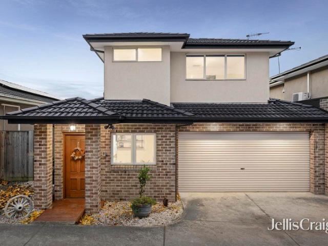 Private and secure contemporary living with enviable alfresco deck