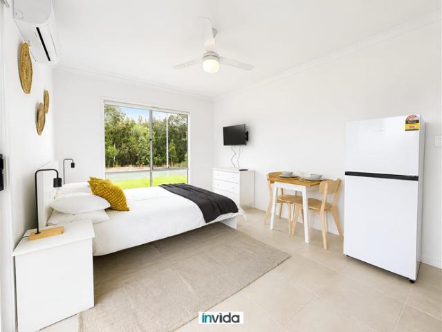 PRIVATE AND SECURE ROOM IN A NEW SHARED HOUSE JUST MOMENT FROM THE BEACH! INTERNET & BILLS INCLUDED! MULTIPLE ROOMS AVAILABLE!
