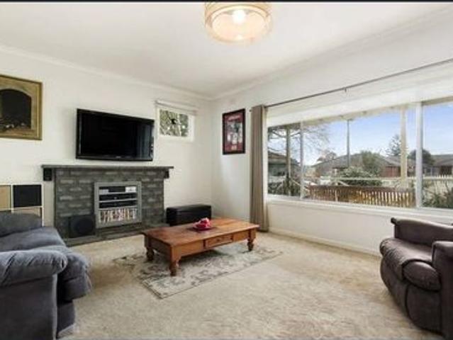 Private and secure with sundrenched north facing courtyard garden