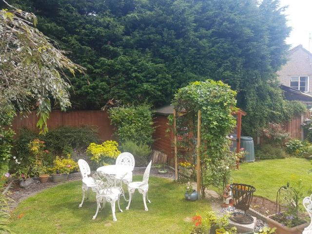 Private annex, for 2 month availability,bills inc