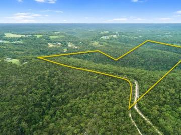 Private Bushland Acreage Minutes from Glenorie Village
