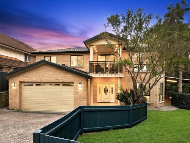 Private Bushland Retreat in a Peaceful Kellyville Cul de Sac