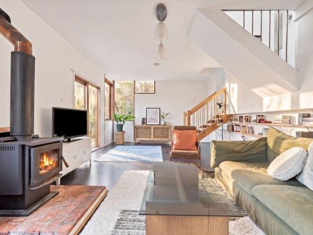Private bushland setting just minutes from the CBD