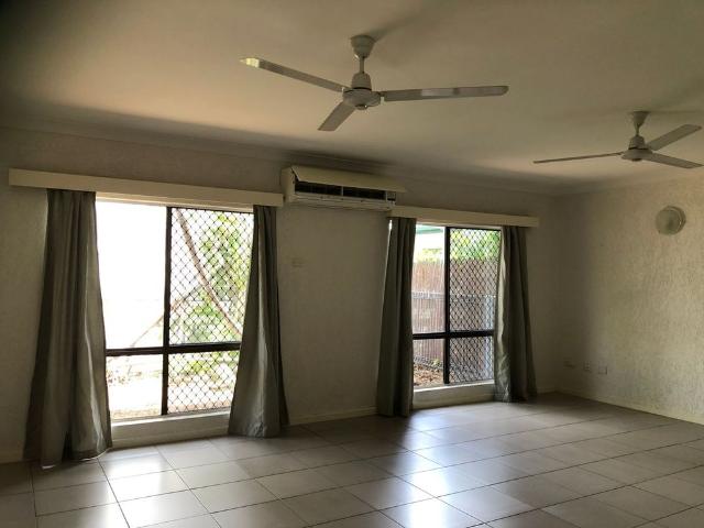 PRIVATE BEACHSIDE UNIT