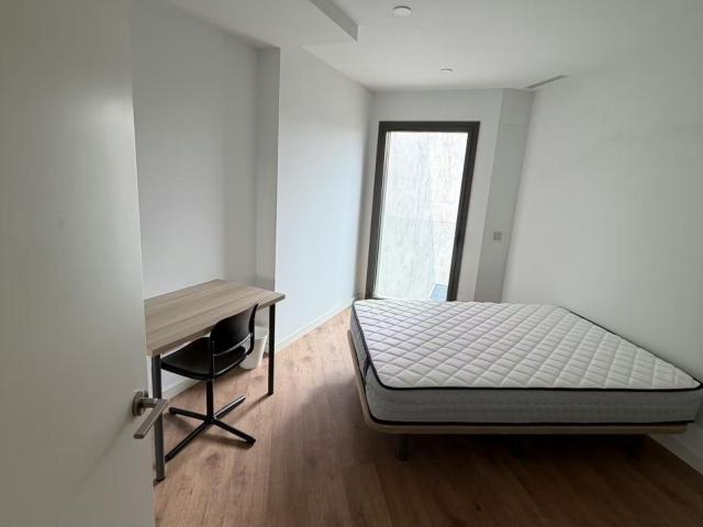 Private bedroom