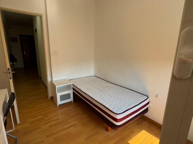 Private bedroom