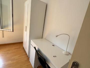 Private bedroom