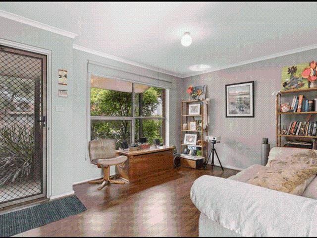 PRIVATE CITY FRINGE RETREAT | Low Maintenance, Stand Alone 2BR Home