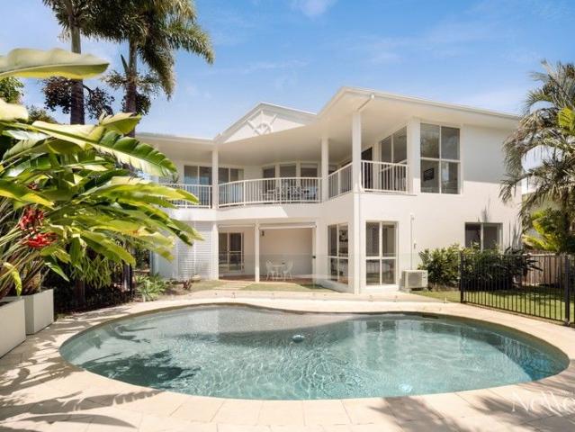 Private Coastal Haven With Sparkling Sunrise Views