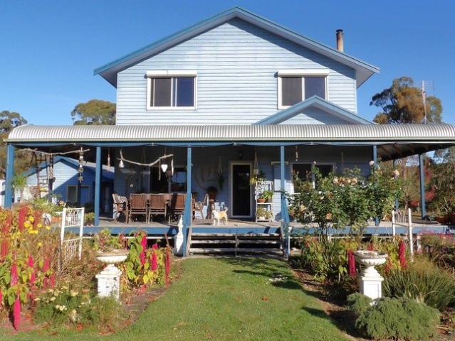 Private Coastal Hinterland Holding