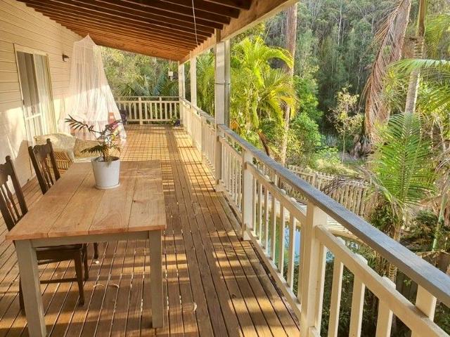 Private coastal sanctuary with flexible dualliving layout