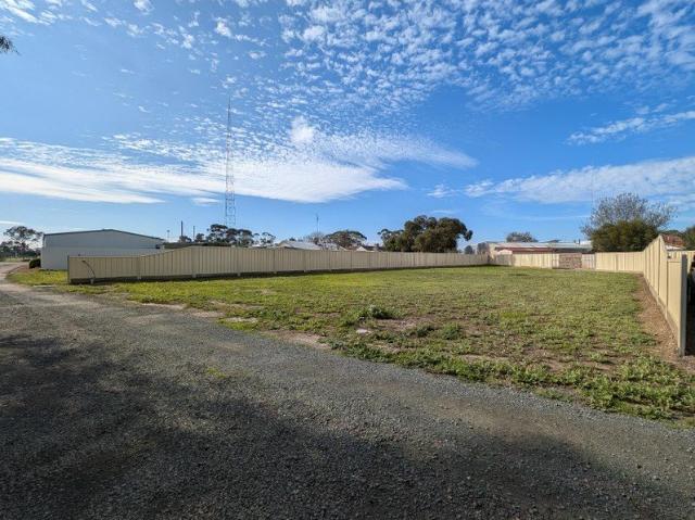 Private & Convenient Vacant Allotment