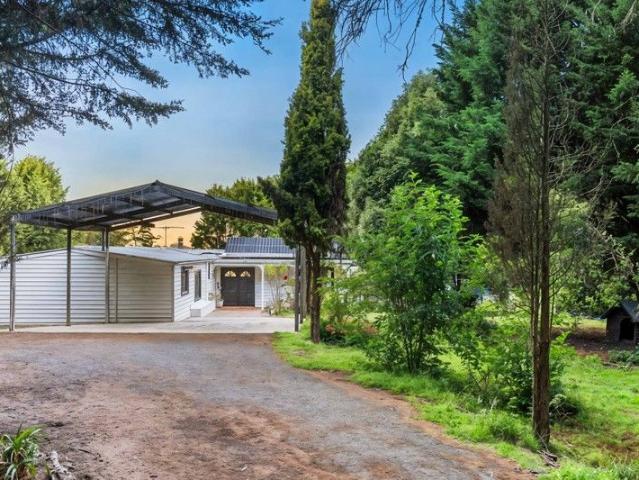 Acreage. Luxury. Lifestyle The Ultimate Tree Change Escape
