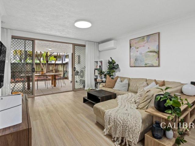 Private Courtyard Living in a Prime Upper Mount Gravatt Location