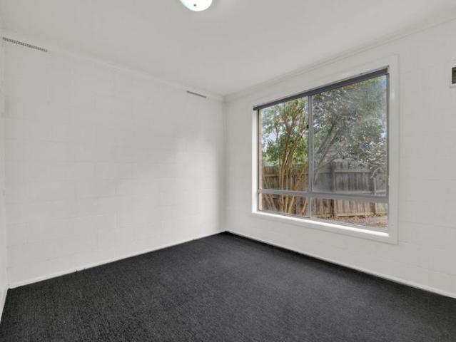 Private Courtyard Living in the Coveted Frankston High School Zone