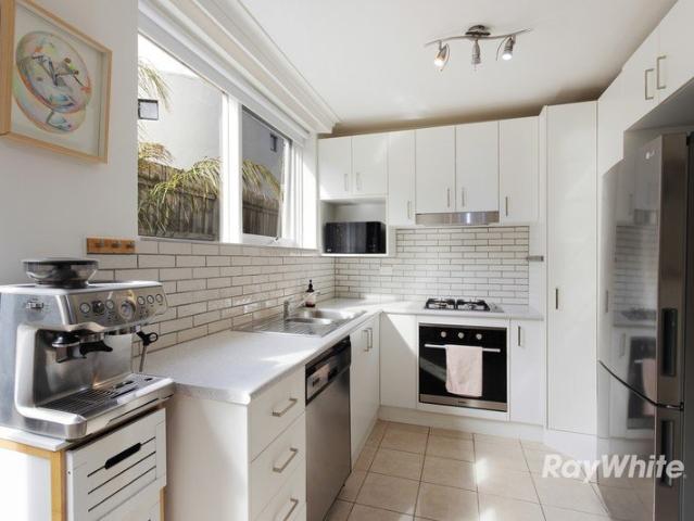 Private Courtyard Living in the Heart of Murrumbeena