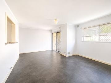 Private Courtyard, Poolside Complex & Easy Care Living