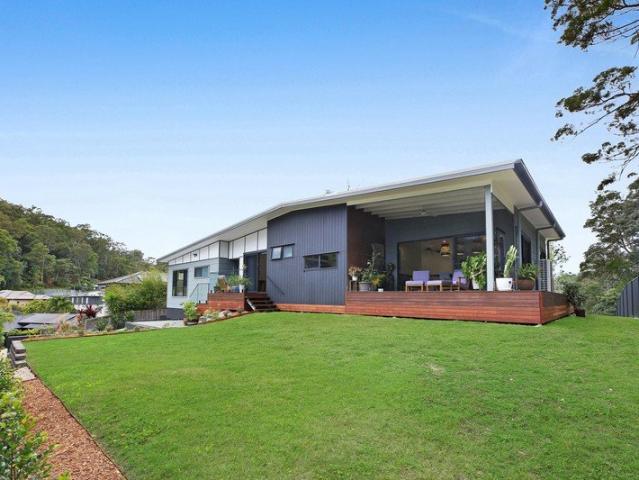 Private Dual Living Residence with Bushland Backdrop on 1,303sqm