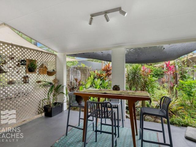 Private Duplex Half Close to the Beach