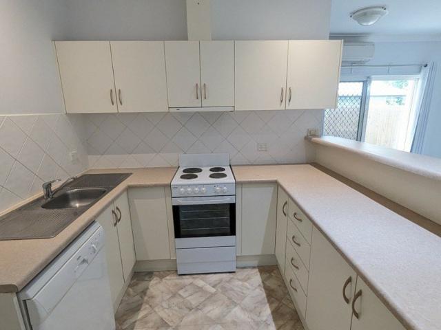PRIVATE DUPLEX IN THE HEART OF EDGE HILL