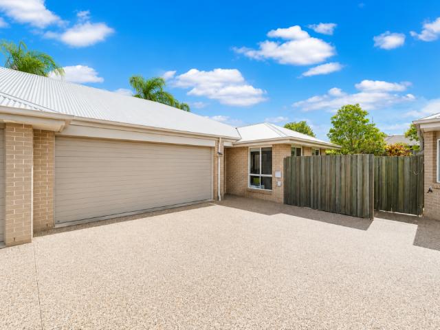 Private, Easy Care Living in a Quiet Complex