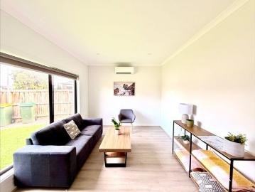 Private Ensuite Room All utilities Included From $285/week