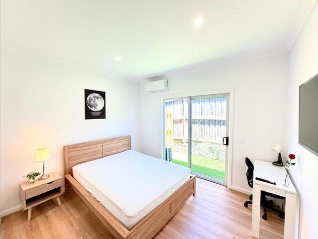 Private Ensuite Room All utilities Included I From $275/week