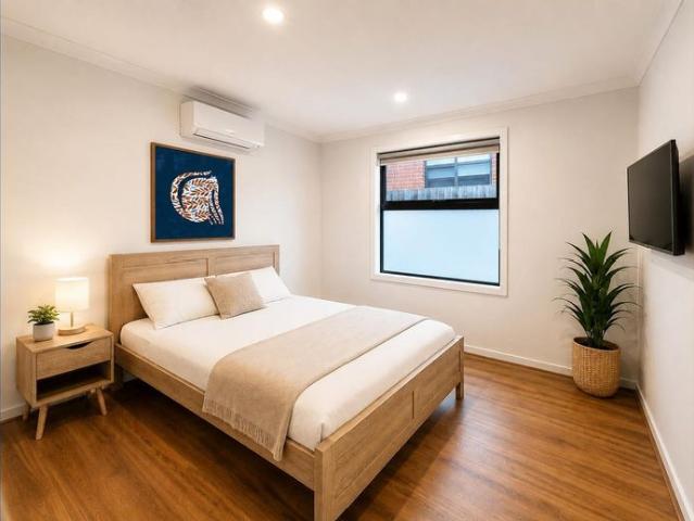 Private Ensuite Room All utilities Included I From $300/week
