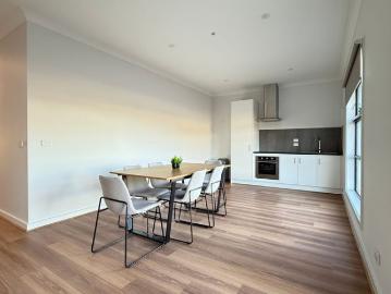Private Ensuite Room All utilities Included I From $320/week