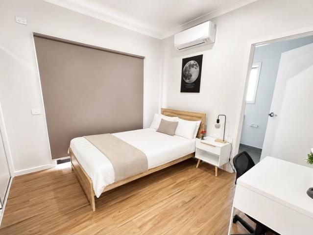 Private Ensuite Rooms – Fully Furnished & All Utilities Included From $265/Week
