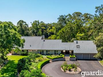 Private entertaining sanctuary meets contemporary elegance