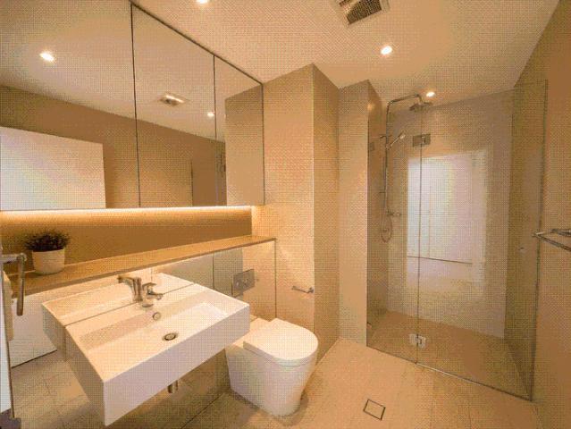 Private Entrance Studio with parking
