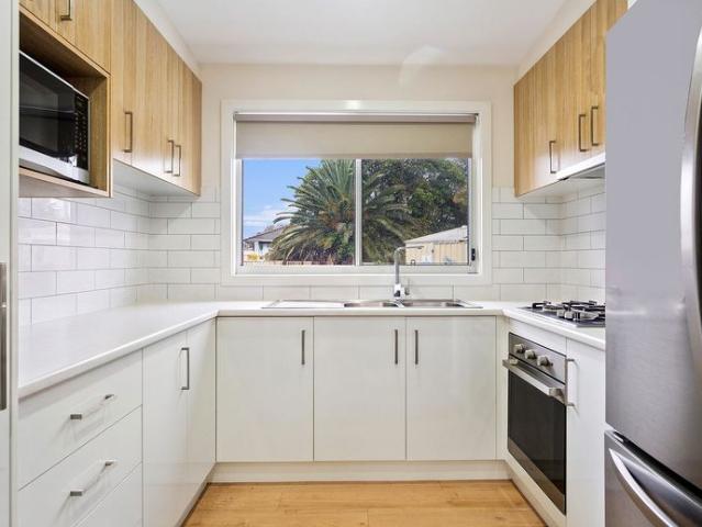 Private, Furnished Granny Flat with Secure Access