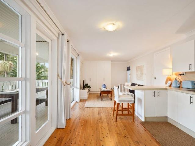 Private Furnished One Bedroom Flat | Utilities Included